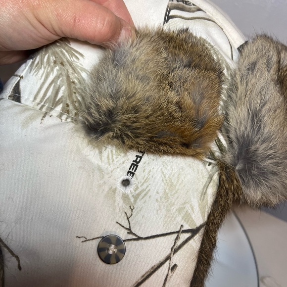 Canvas Bomber Hat -Realtree Snow w/Brown Rabbit Fur Size Medium LNWOT - Picture 10 of 13